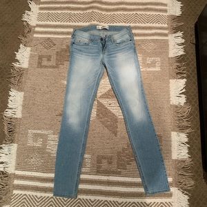 Hollister low-rise jeans